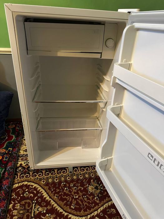 Xaladilnik sotiladi chotki satayanada