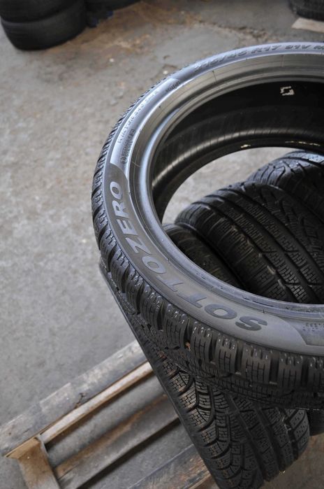 # SET 4 Anvelope Iarna 215/45 R17 PIRELLI Sottozero winter 240 serie2