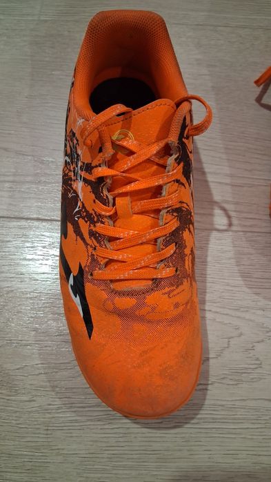 Запазени стоножки Joma - 36 н.