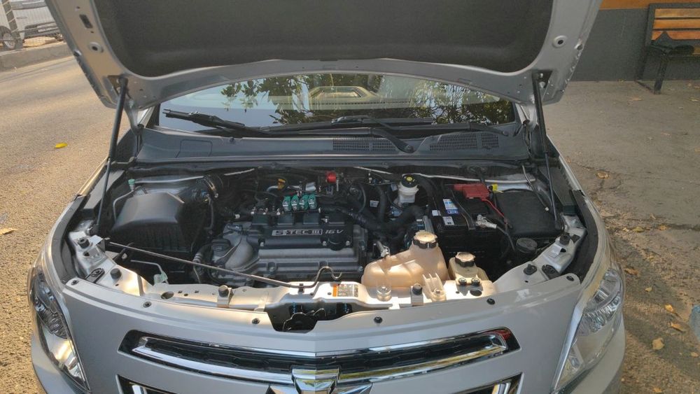 Cobalt Chevrolet A/T
