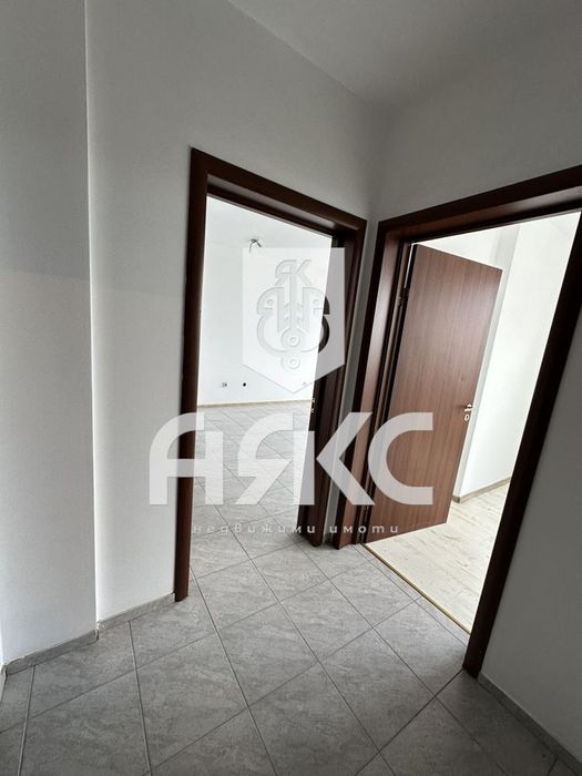 Продава се Двустаен апартамент в София, Малинова долина - 82 кв.м за 2305 €/кв.м - Снимка #2