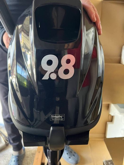 Нов TOHATSU - извънбордов бензинов двигател за лодка