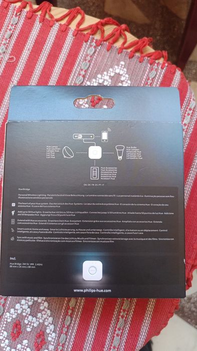 Vând bridge nou Philips Hue original. 
Este cu sigiliu Philips.
Preț 3