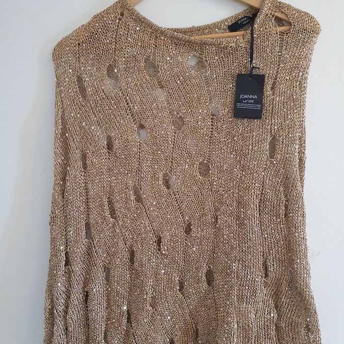 Poncho auriu cu paiete