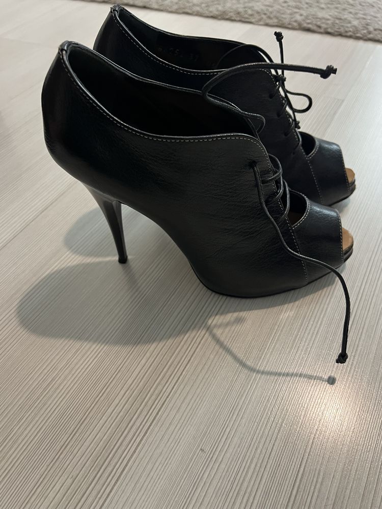 Дамски обувки Giuseppe Zanotti
