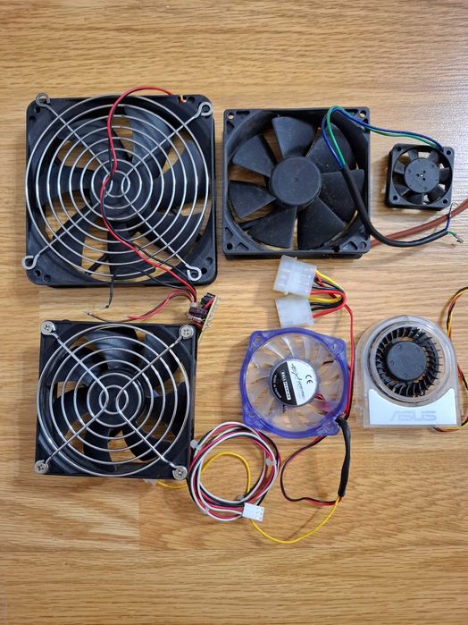 Ventilator Cooler ADDA DC BRUSHLESS Model AD0812HB-A70 DC-12V, 0.17A