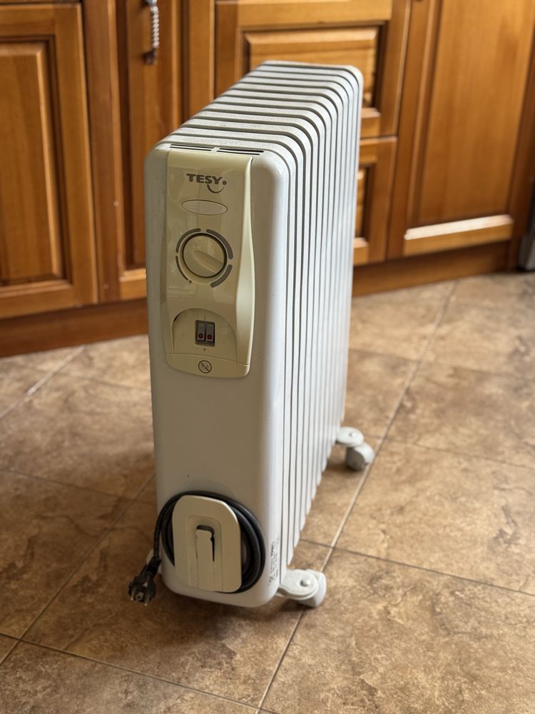 Маслен радиатор Tesy 3000W