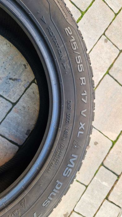 Anvelope iarna 215 55 R 17 Uniroyal