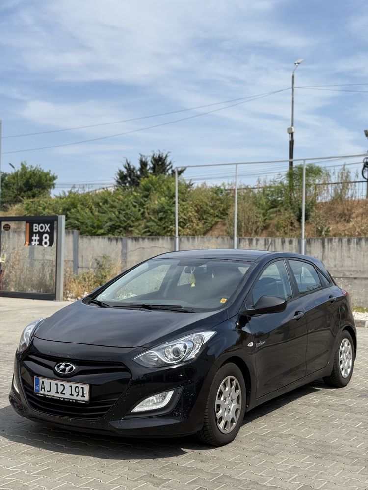 Hyundai i30 1.6 CRDI 2013