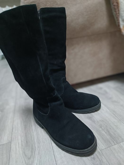 Сапоги новые натуральная замша и цигейка