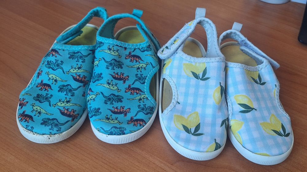 Пантофи "Carter's" номер 27- 2 чифта