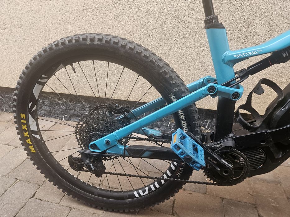 Canyon Spectral ON - e-bike , bicicleta electrica full-suspension