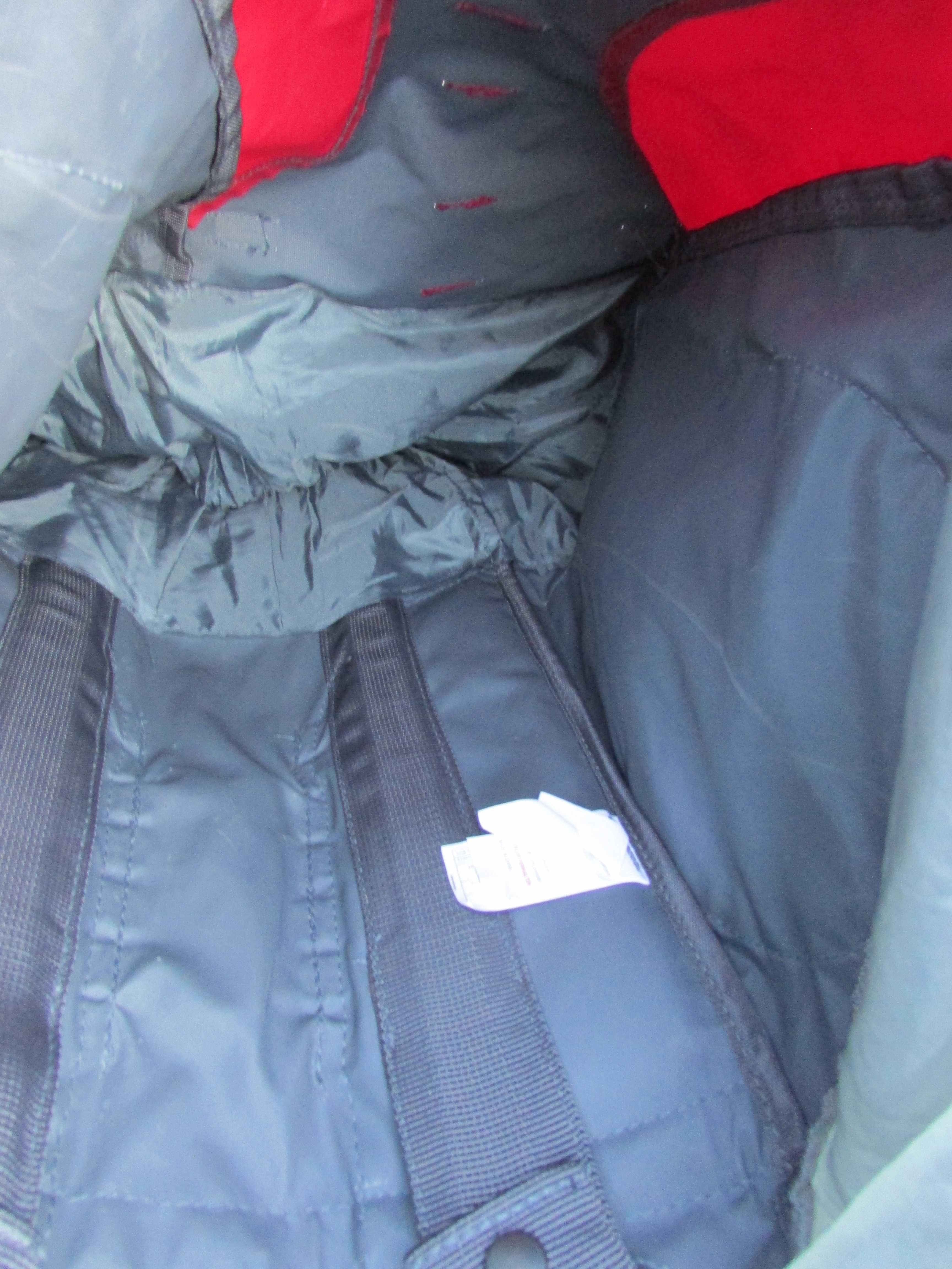 Туристическа раница Mountain Warehouse Tor 65L