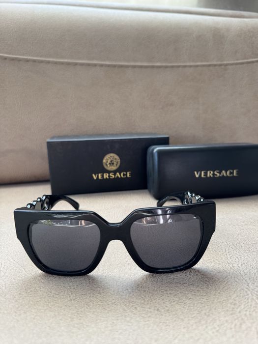 Дамски слънчеви очила Versace