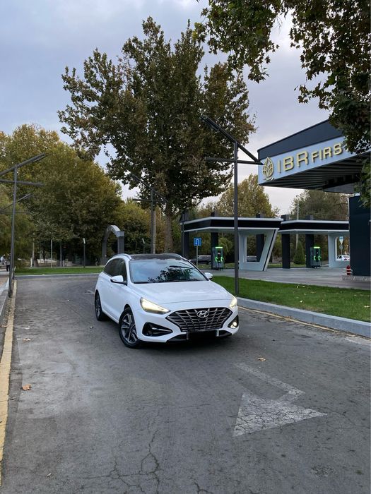 HYUNDAI 130 PREMIUM Holat idyal
