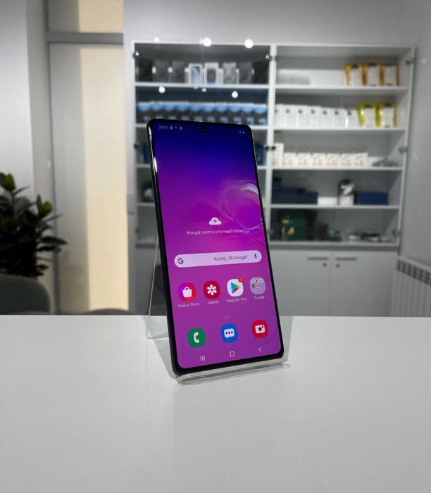 Vând Samsung S10 lite