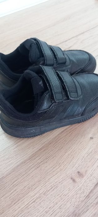 детски маратонки адидас 27 номер