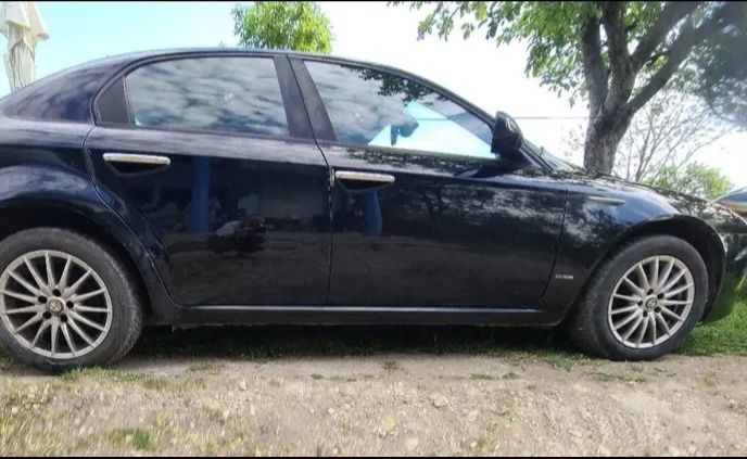 Alfa Romeo 159  .