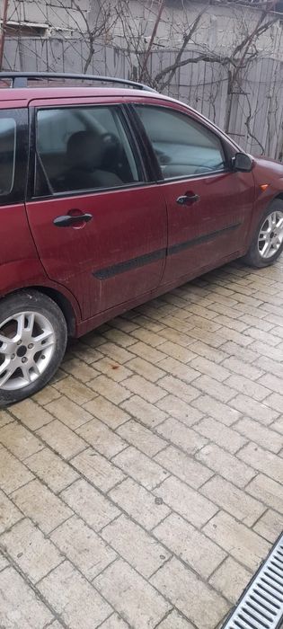 Vand Ford focus 2004