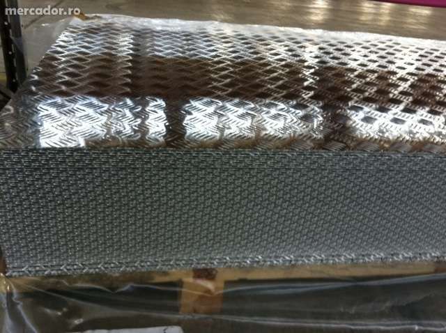 Tabla striata stea si 5 bare