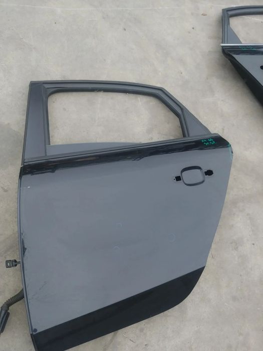 usa portiera stanga spate audi a4 b8  berlina