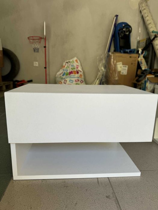 vidaXL Нощни шкафчета за стенен монтаж, 2 бр, бели