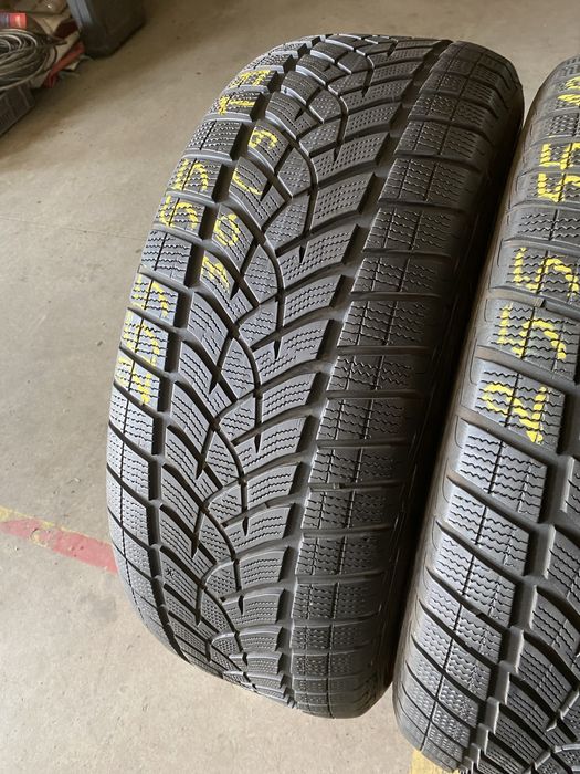 Anvelope iarna 255/55/19 Goodyear Ultra Grip Performance 255 55 19 R19