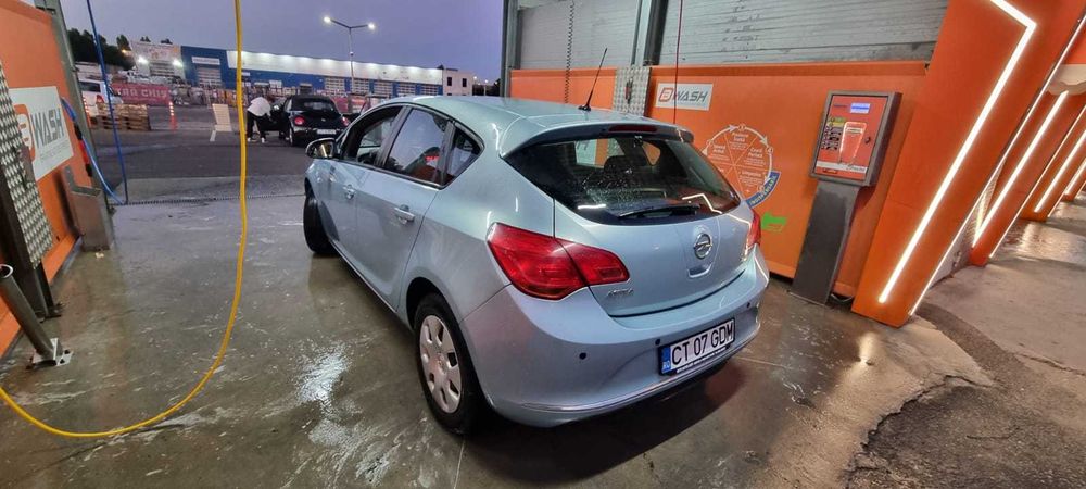 Opel Astra J 1.7 diesel 2010