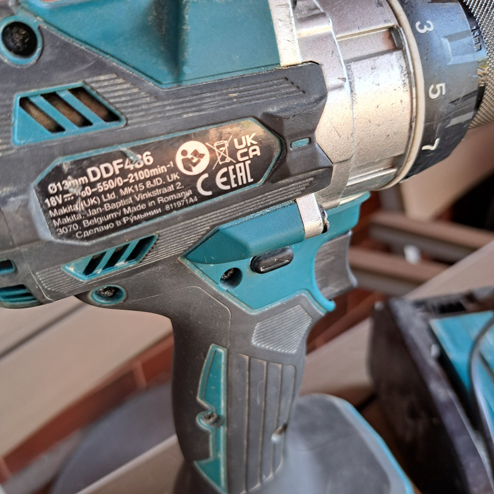 Autofiletante Makita DDF 486 2023