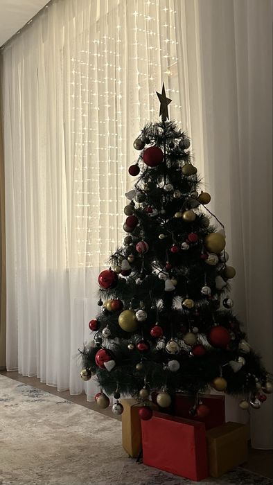 Продается елка б/у в отличном состоянии