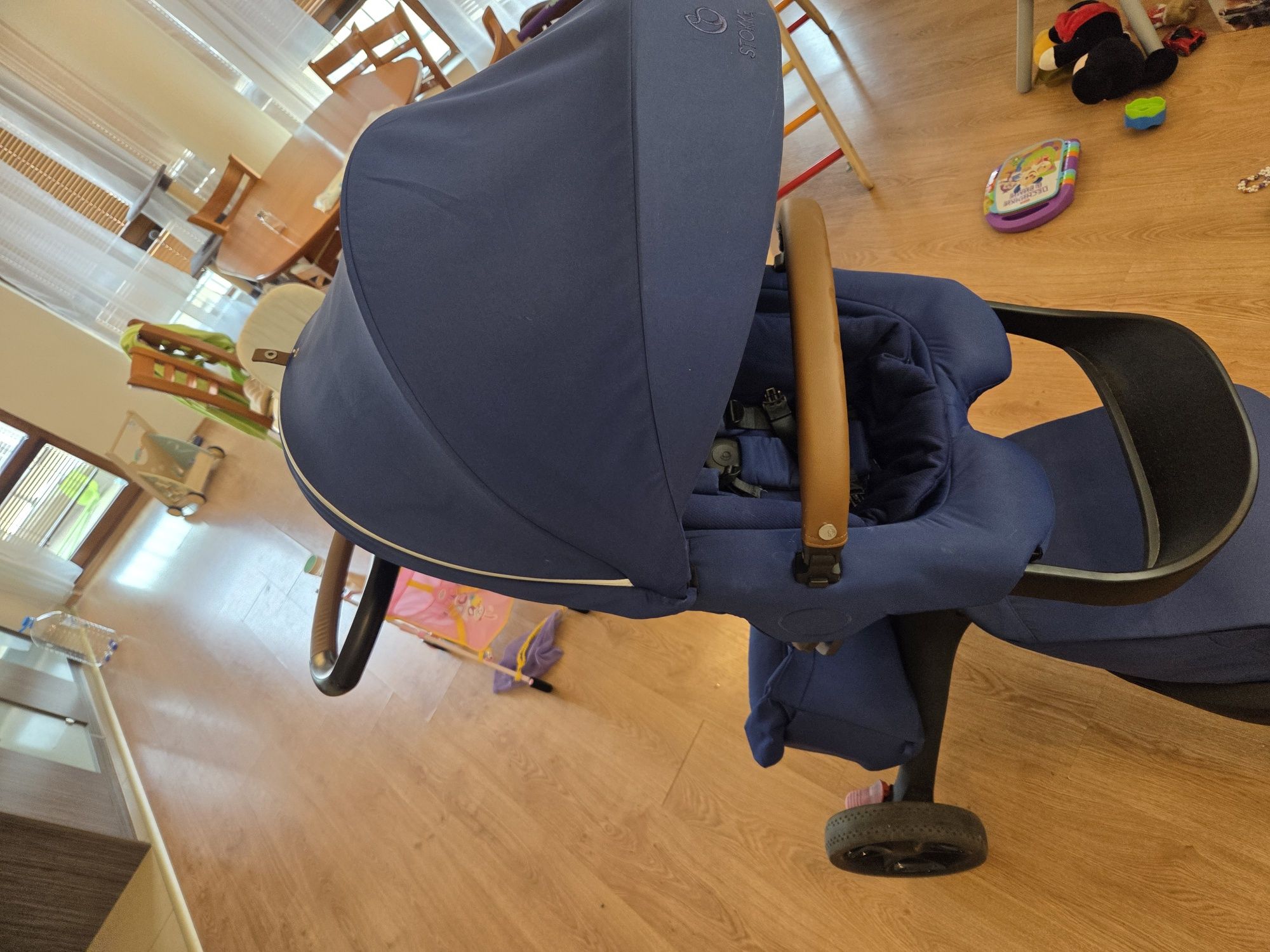 Stokke royal blue
