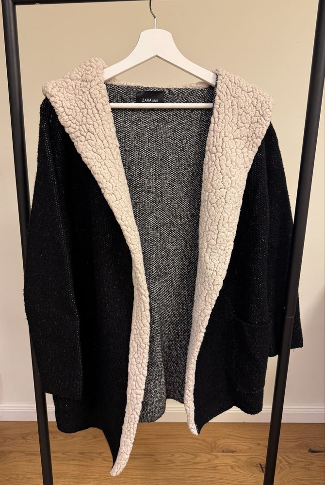 ZARA жилетка тип палто