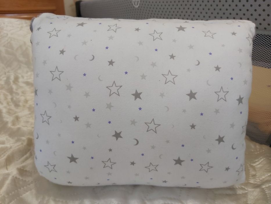 Възглавница за кърмене - Лансинох