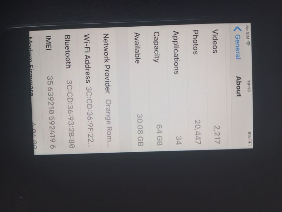 vând telefon iPhone 8  64 GB liber retea