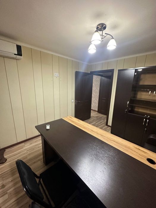 Продажа под офис Шастри Бюук Ипак Йули