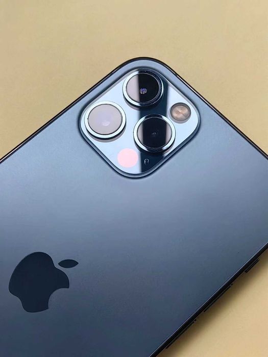 IPhone 12 pro / Айфон 12 про
