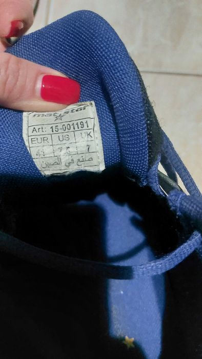 Обувки  40 41 42