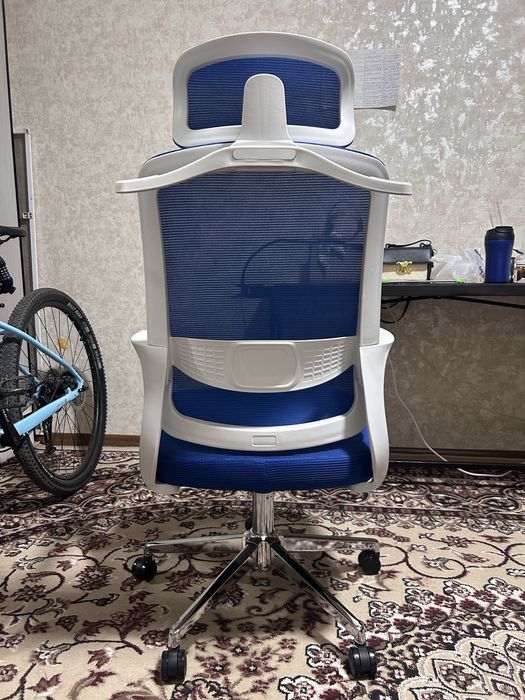 Kreslo sotiladi yangidak