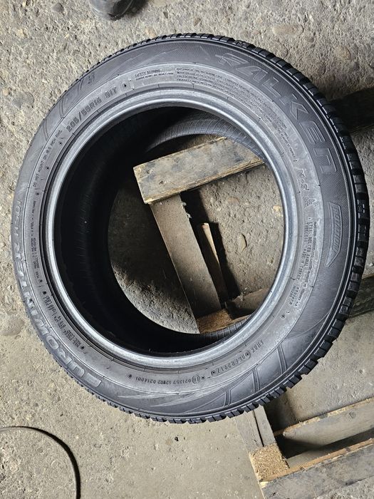 2 anvelope iarna 205 55 16 Falken
