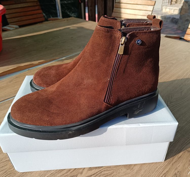 Ghete piele bărbați