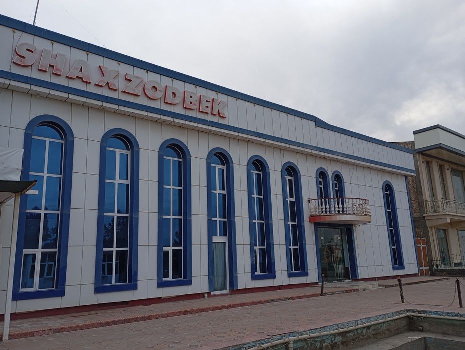 Noturar bino Shaxzodbek to'yxona