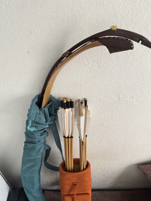 Дәстүрлі садақ Кескін