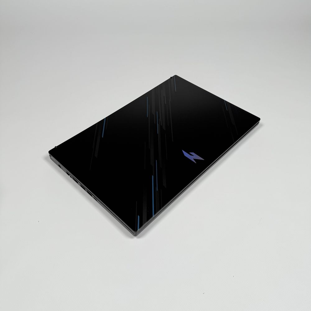 Acer Nitro V15/IPS 165Hz/i9-13900H/RTX4060 8GB DDR6/16GB DDR5/1TB NVMe