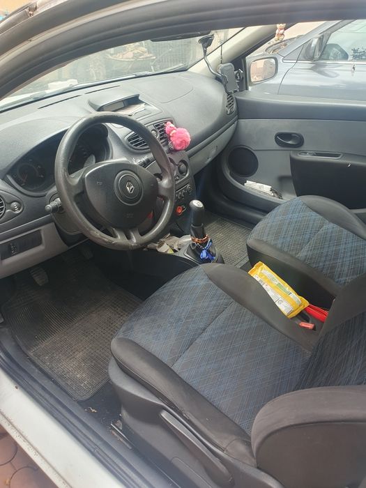 Vând Renault Clio 3, 1.5dci