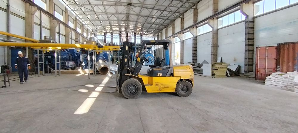 Вилочный погрузчик (кара) 5 тонник