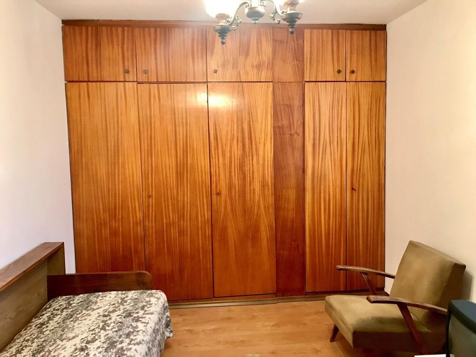 Тристаен апартамент под наем в ж.к. Гоце Делчев, 2100298