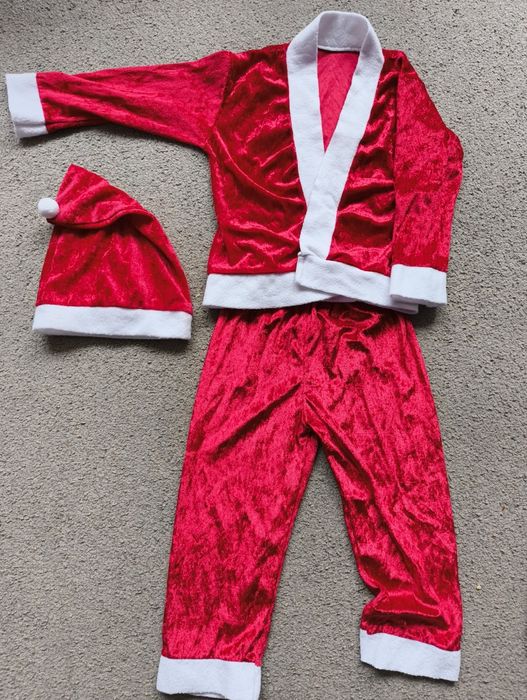 Costumaș Moș Crăciun și 2 cămășuțe superbe