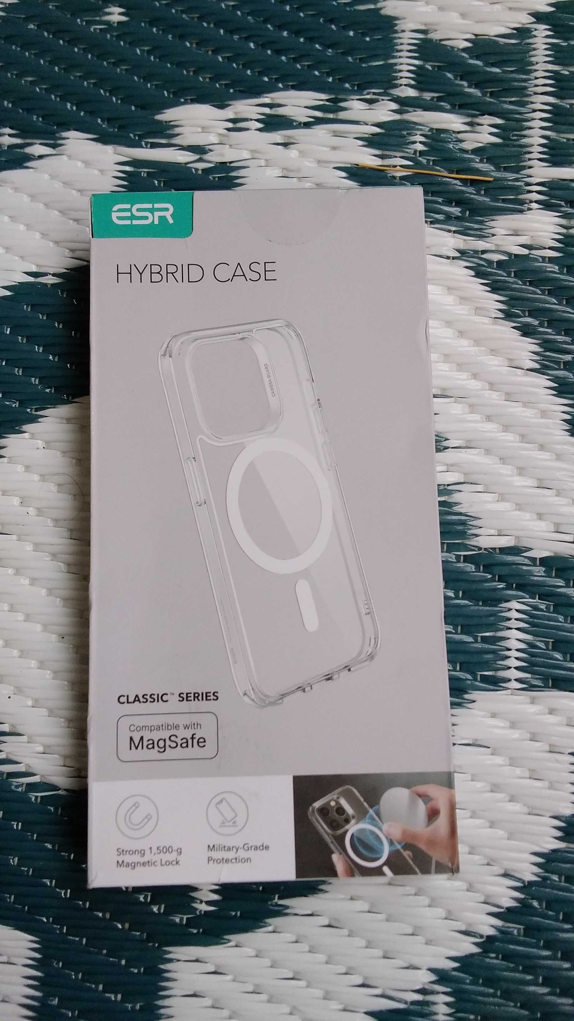 ESR hybrid MagSafe case за Iphone 15 pro