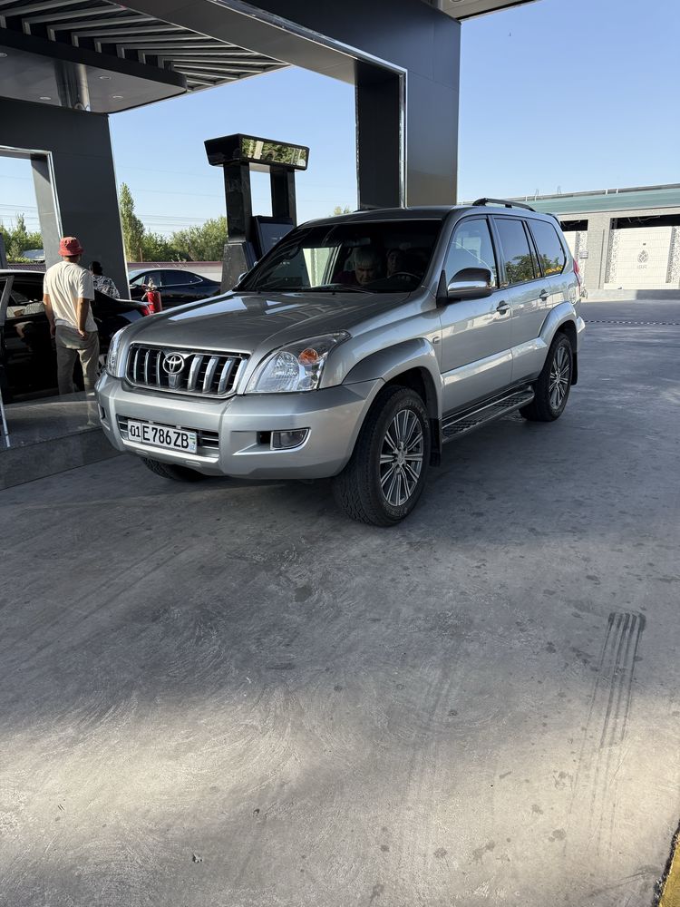Toyota Prado 120