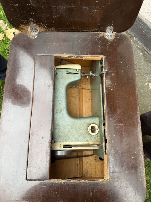 Masina de cusut vintage Ileana